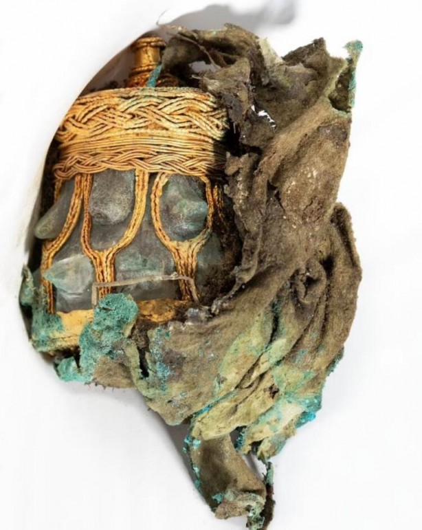 Foto - Emekli işadamı tarlada hazine buldu! Paha biçilemiyor