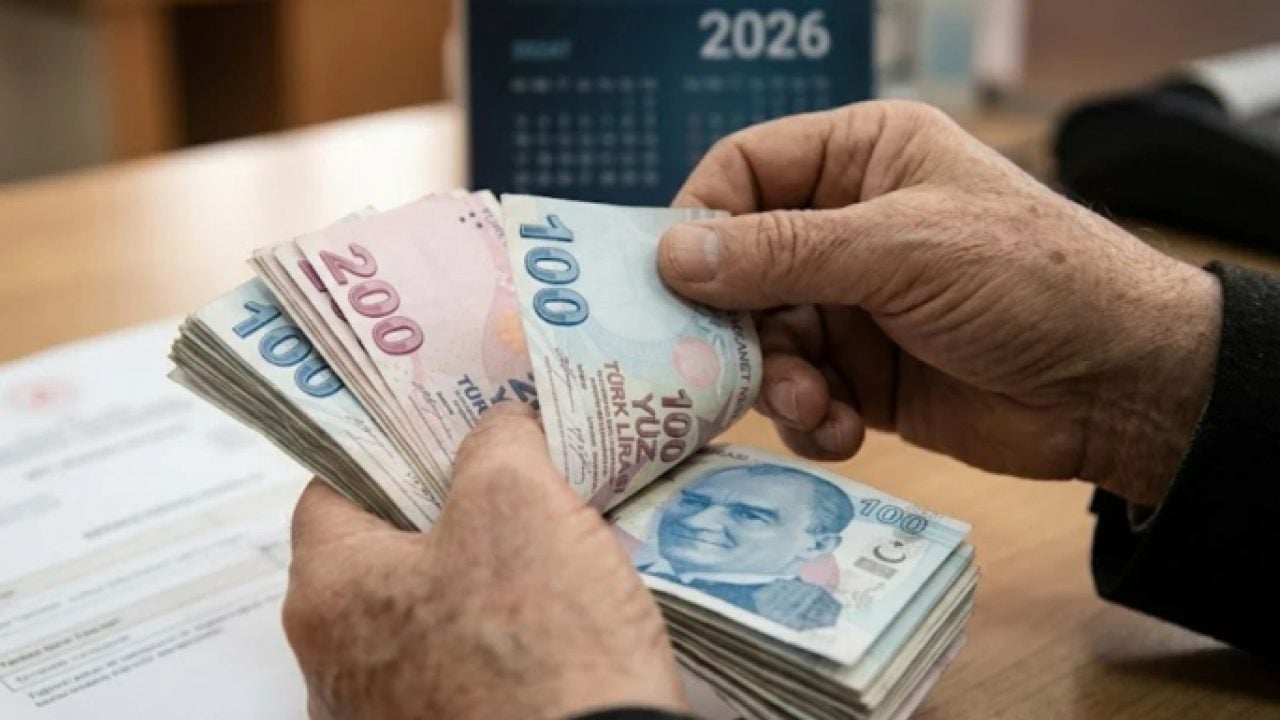 Foto - Emekli maaş zammında masadaki 2 formül: Kök maaşlara refah payı ve seyyanen zam geliyor mu?