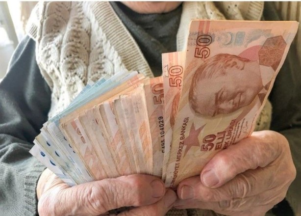 Foto - Emekli maaş zammıyla ilgili milyonları sevindirecek haber! Tarih verildi