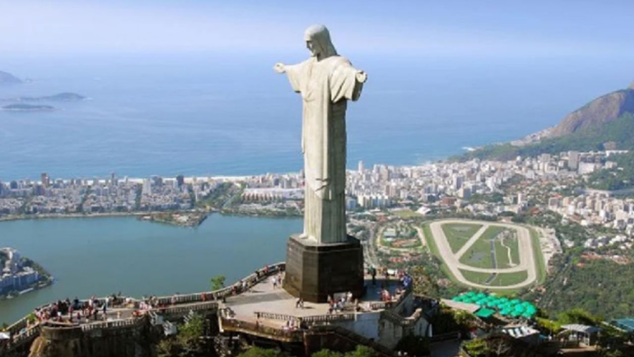 Foto - Emekli maaşını taşıyanlara vatandaşlık verecekler