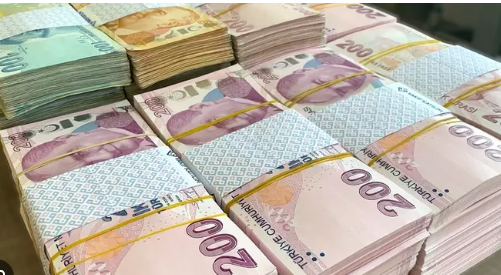 Emekli maaşlarına ek zam! Resmen kabul edildi