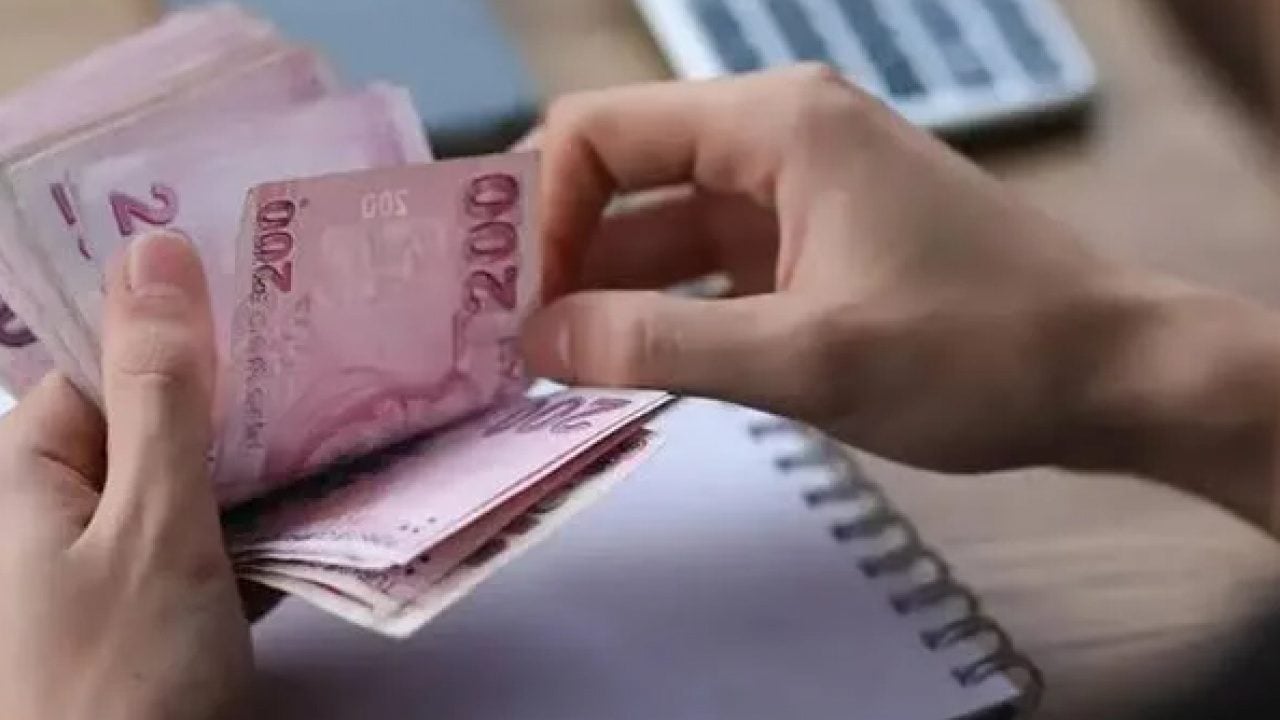 Foto - Emekli maaşlarına ilave artış yapılacak! AK Parti kurmayları ve uzman isimler duyurdu