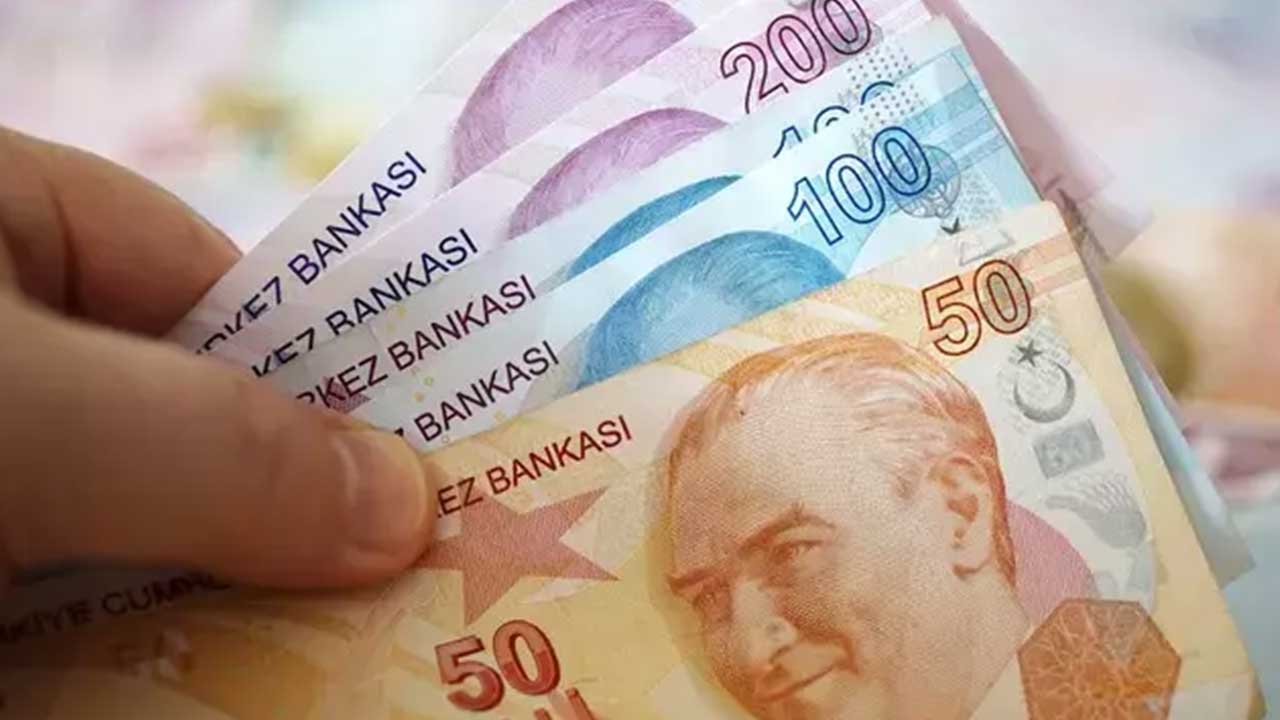 Foto - 'Emekli maaşlarıyla ilgili kulis bilgisi aldım' dedi! Aldığı kritik bilgiyi canlı yayında Türkiye'ye açıkladı