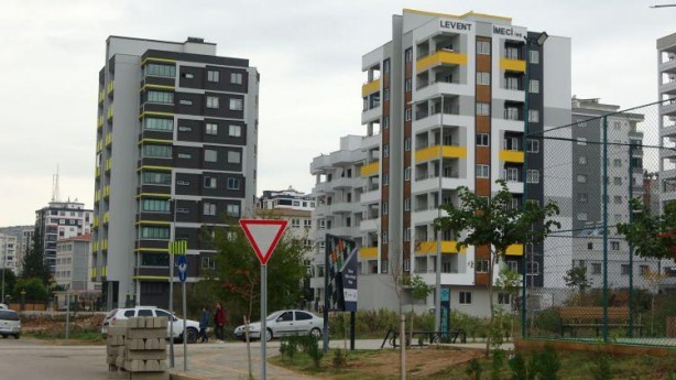 Foto - Emekli öğretmen tarım sevdasıyla milyonları elinin tersiyle itti