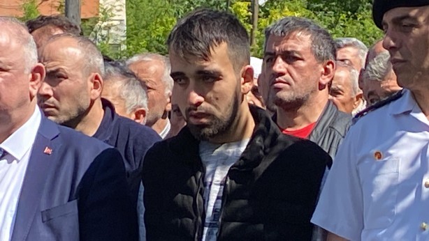 Foto - Emekli oldu, oğlunu evlendirebilmek için çalışmaya devam etti.. Maden kazasında hüzünlendiren gerçek!