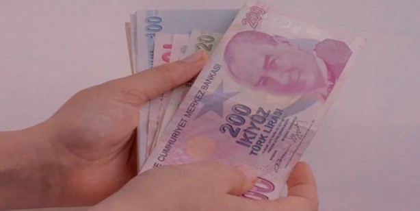 Foto - Emekli olmadan toplu para çekilebilir mi? 