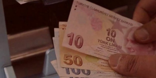 Foto - Emekli olmadan toplu para çekilebilir mi? 