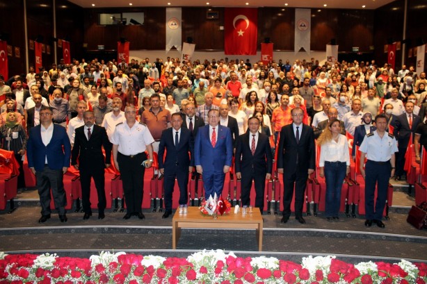 Foto - Emekli Tümamiral Cihat Yaycı: Din kılıfı içerisinde bir terör ve casusluk örgütüdür!