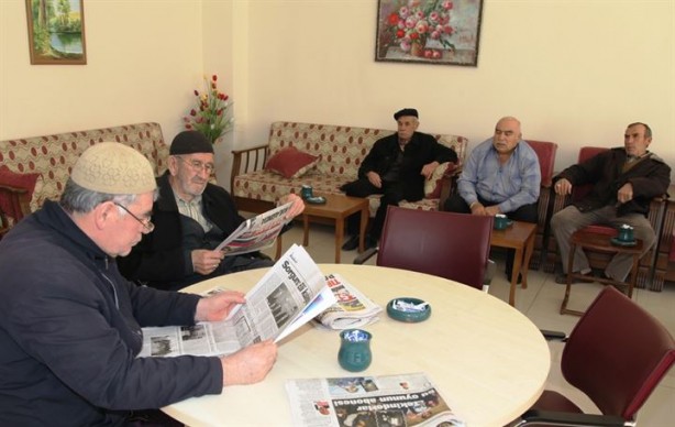 Foto - Emekli vatandaşa en az 255 TL zam