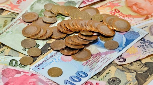 Foto - Emekli vatandaşa en az 255 TL zam