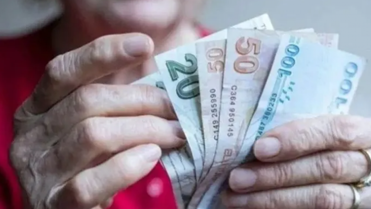 Emekli ve memur zammında 2 farklı senaryo: Beklenen artış oranları belli oldu