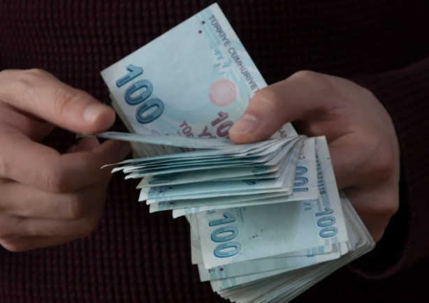 Foto - Emekli zammını canlı yayında öğrenen Fatih Portakal'ın tepkisi olay oldu! Bakın ne dedi