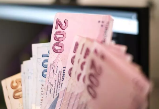 Foto - 'Emekliler umudu yitirmesin' diyen ekonomist 'yok artık' dedirtti: O tarihte emeklilere 21 bin lira verilecek