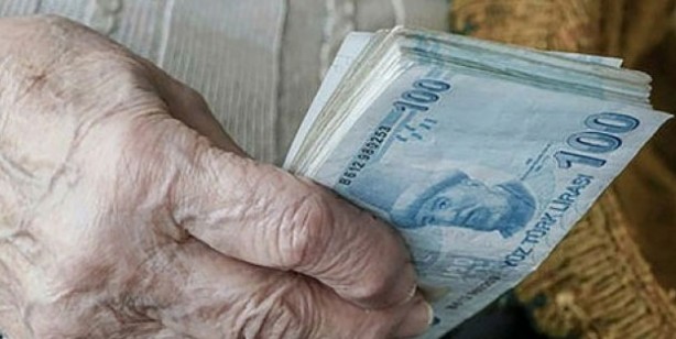 Emekliler yen yılda ne kadar zam alacak? 2022 SGK Bağkur, memur emekli zammı son dakika!
