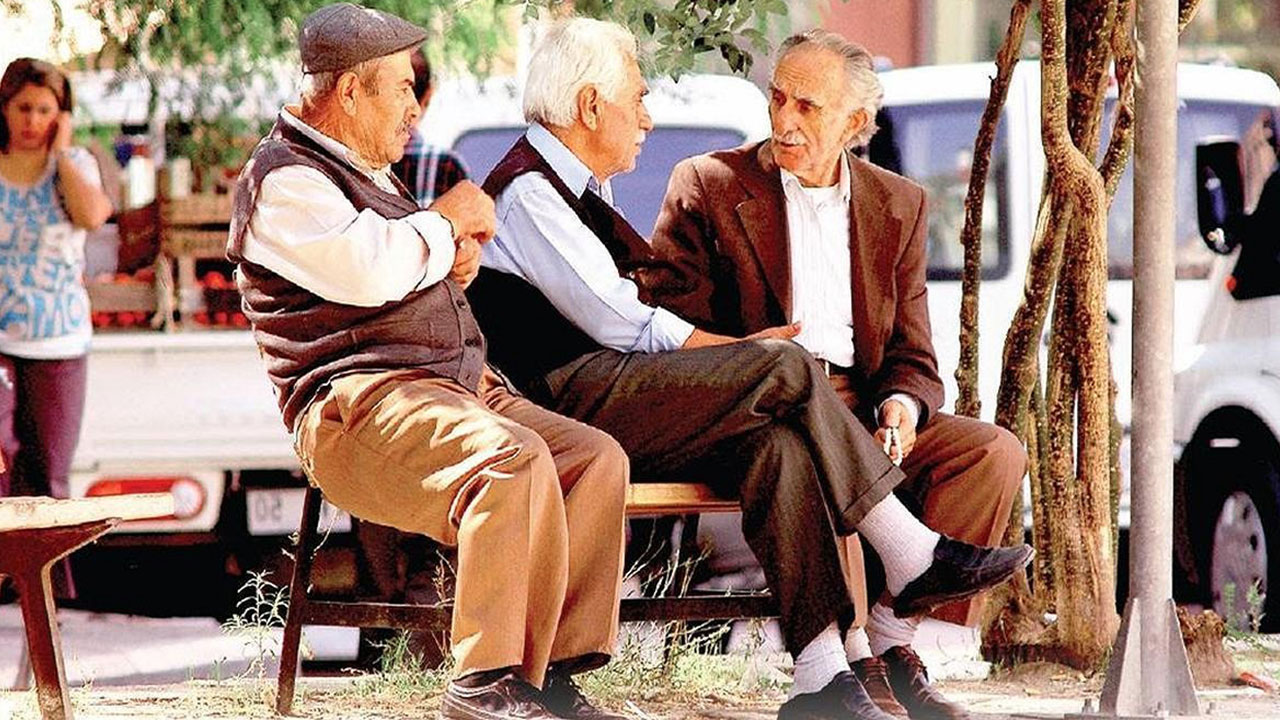 Emeklilere 24 bin lira verecekler ama bir sorun var!