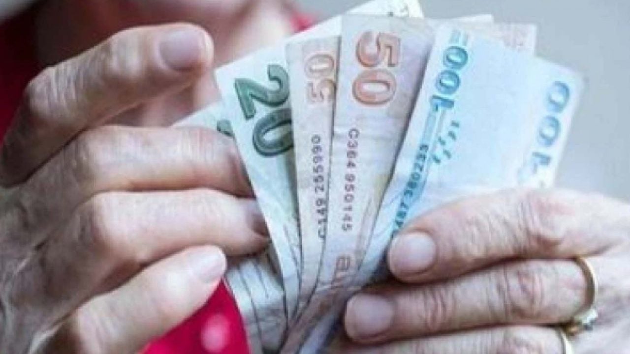 Foto - Emeklilere 35 bin TL'ye varan nakit fırsatı! Anında hesaba yatıyor