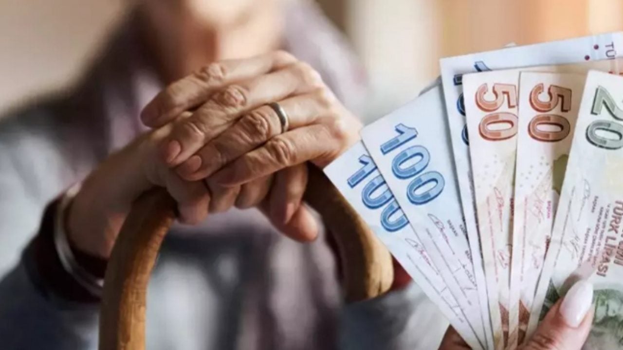 Foto - Emeklilere 35 bin TL'ye varan nakit fırsatı! Anında hesaba yatıyor