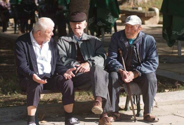 Foto - Emeklilere artık ücretsiz oldu! Emekliler 1 lira bile ödemeyecek