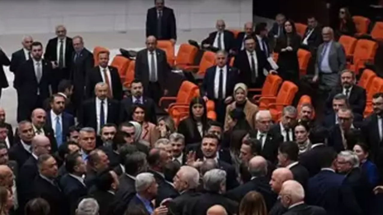 Foto - Emeklilere büyük şok! CHP yüzünden olmayacak şey oldu