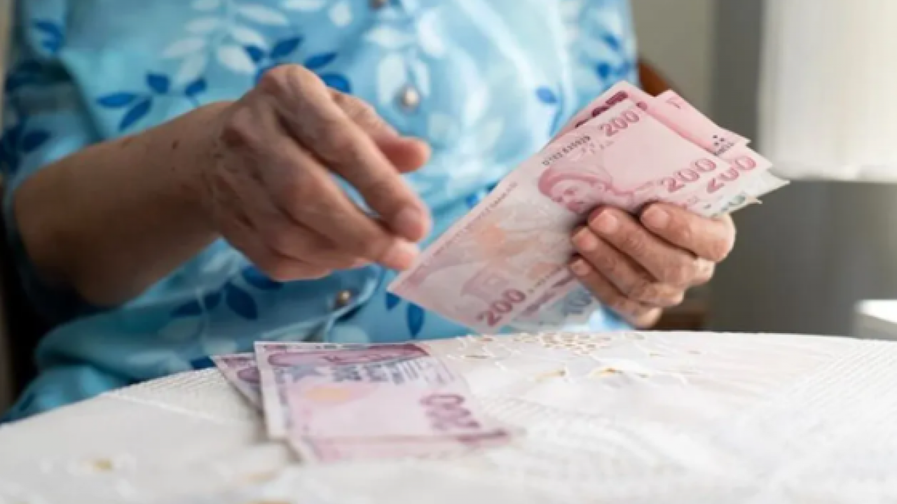Müjde verildi: Emeklilere çift maaş hakkı
