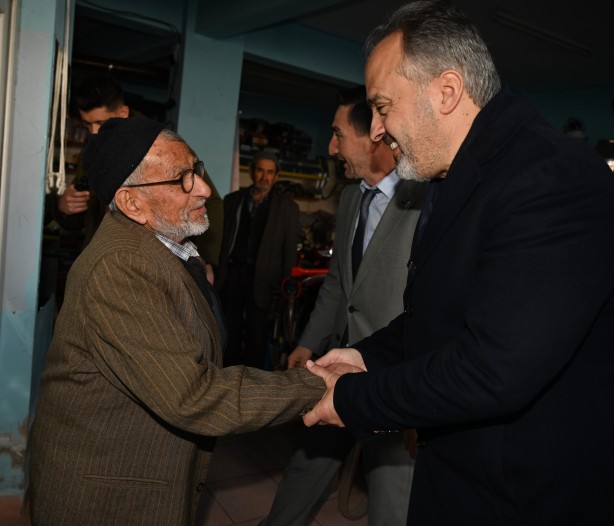 Foto - Emeklilere, ulaşımda ve su faturalarında yüzde 25 indirim