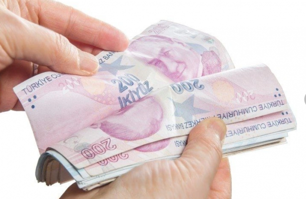 Foto - Emeklilere verilen 5 bin lirayla ilgili Cem Küçük'ten flaş çıkış: Onlar haklılar