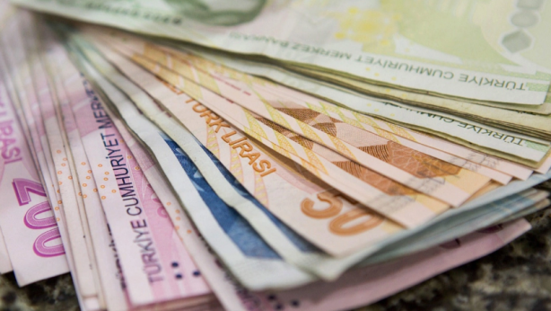 Foto - Emeklilere zam geliyor! Yeni en düşük emekli maaşını tüm Türkiye'ye az önce canlı yayında ilan etti