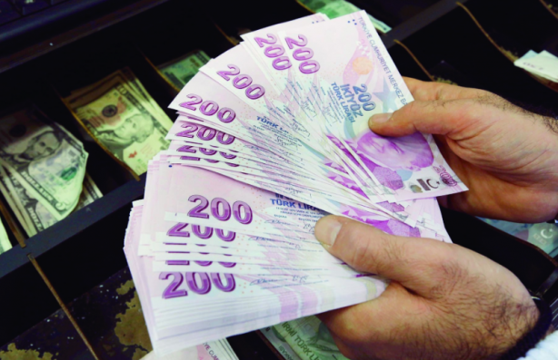 Foto - Emeklilere zam geliyor! Yeni en düşük emekli maaşını tüm Türkiye'ye az önce canlı yayında ilan etti