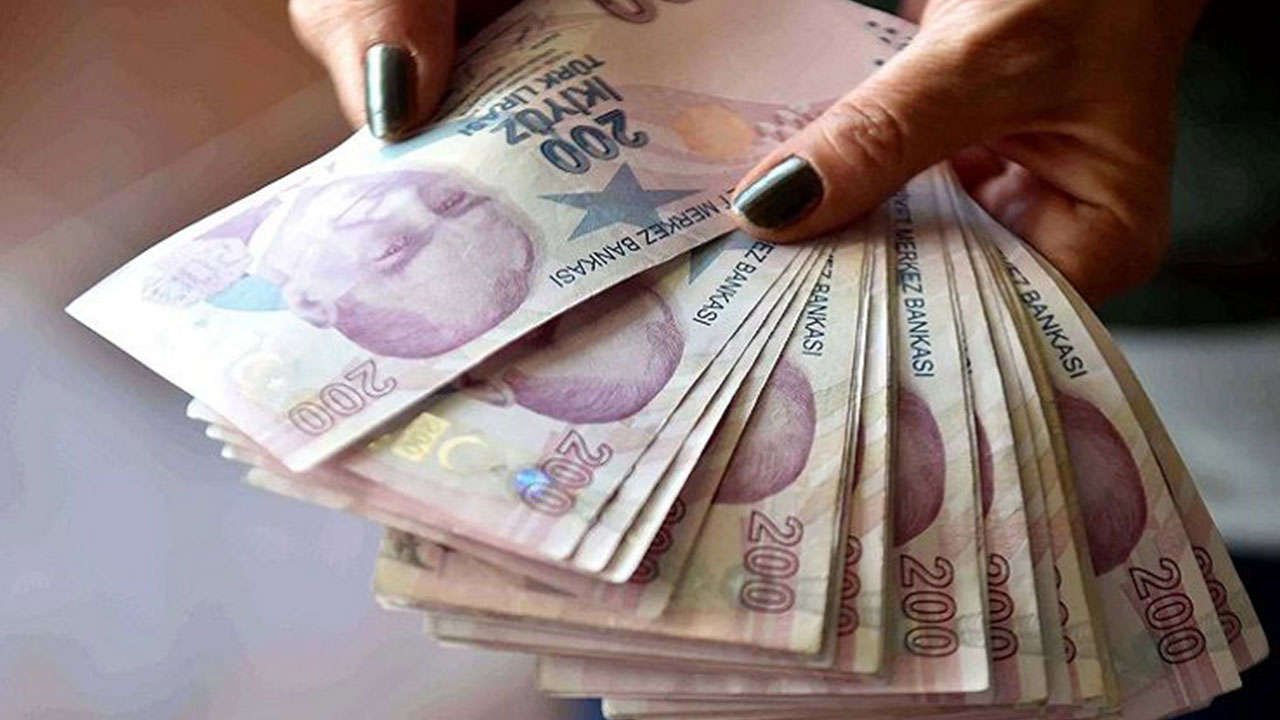 Foto - Emeklileri üzecek haberi verdi: En düşük emekli maaşı o rakam bile olmayacak