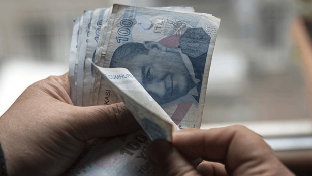 Emeklileri yıkan haber az önce geldi! Kötü haberi o isim verdi! İşte bu hiç iyi olmadı