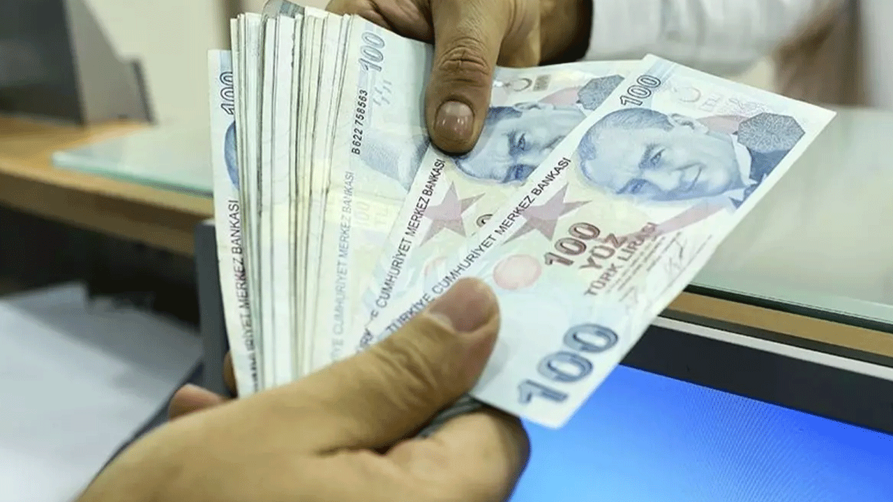 Emeklilerin bayram ikramiyesinde flaş gelişme