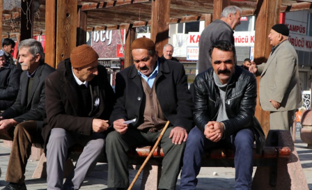 Emeklilerin yüzü gülecek mi? Taban maaş ne olur? Refah payı var mı? Kim, ne kadar alacak? 