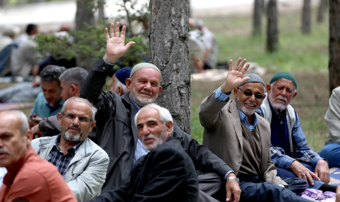 Foto - Emeklilerin yüzü gülecek mi? Taban maaş ne olur? Refah payı var mı? Kim, ne kadar alacak? 