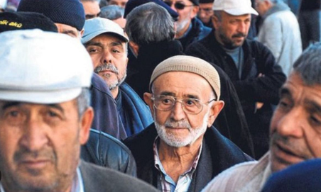 Foto - Emeklilerin yüzü gülecek mi? Taban maaş ne olur? Refah payı var mı? Kim, ne kadar alacak? 