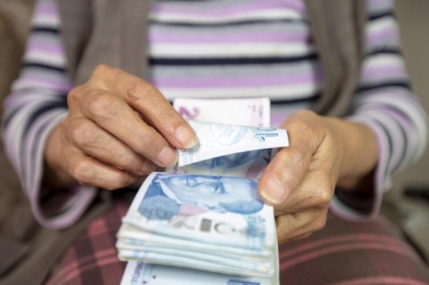 Foto - Emeklilik iptal ediyor, Maaşlar faiziyle geri alınıyor! Sakın bunu yapmayın