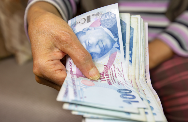 Foto - Emeklilikte yeni sistem geliyor! İkinci emeklilik hakkı! Yaş sınırı düşüyor! Peki bu sistem nasıl uygulanacak? Kimler yararlanabilecek?