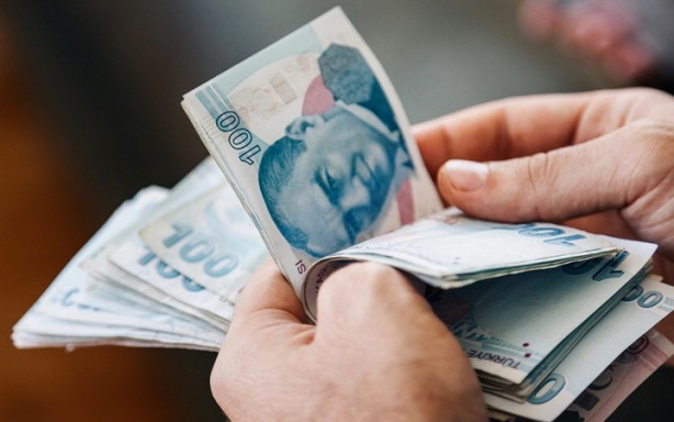 Emeklinin ocak ayında cebine girecek zam netleşti! En düşük maaş da arttı! İşte emeklilerin 2024 maaşları