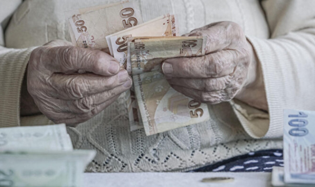 Foto - Emeklinin ödeme takvimi şekillendi! Açıklama az önce geldi: SSK, Bağkur, Emekli Sandığı, EYT'li...