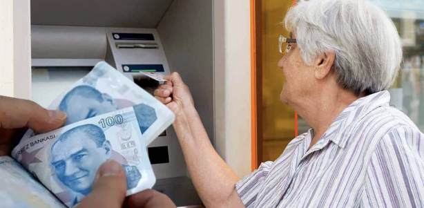 Foto - Emekliye 12 bin TL'lik jest! Başvuran anında alıyor! Şart ve geri ödeme yok!