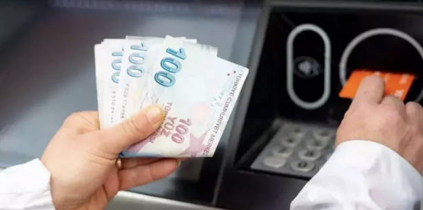 Foto - Emekliye 12 bin TL'lik jest! Başvuran anında alıyor! Şart ve geri ödeme yok!