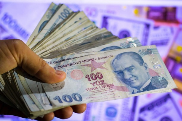 Foto - Emekliye 5 aylık zam!