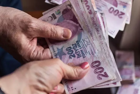 Foto - Emekliye ve memura zam ve ikramiye müjdesi! Tarih verildi, hesaplara yatacak