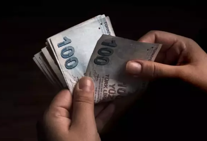 Emekliye ve memura zam ve ikramiye müjdesi! Tarih verildi, hesaplara yatacak