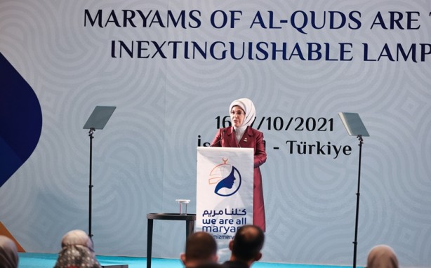 Foto - Emine Erdoğan gözyaşlarını tutamadı