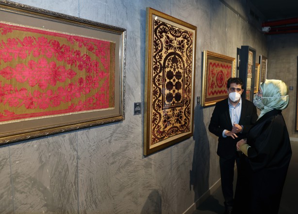 Foto - Emine Erdoğan, "Kalbe Dokunan İlmek" sergisine ziyaret düzenledi