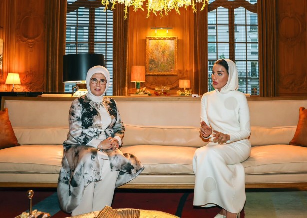 Foto - Emine Erdoğan Katar Emiri'nin annesi Şeyha Moza binti Nasır'la ile görüştü