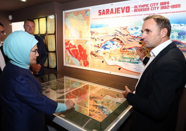 Emine Erdoğan, Umut Tüneli'ni ziyaret etti