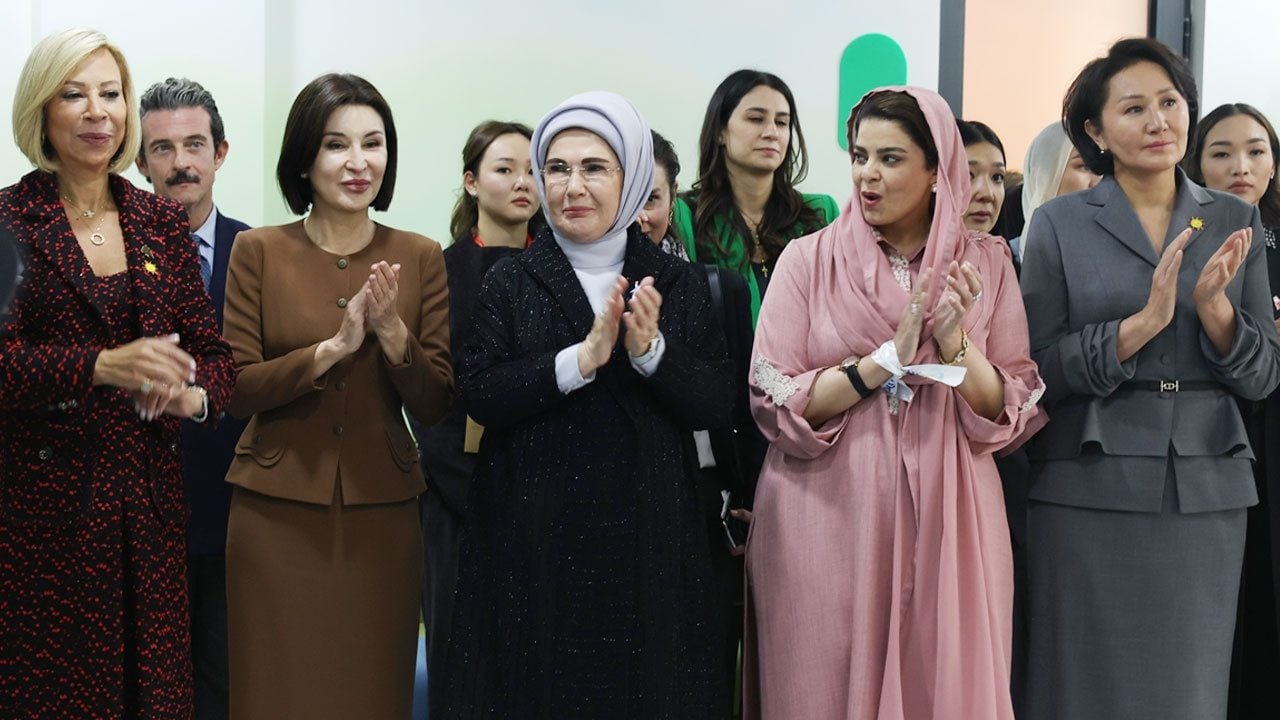 Foto - Emine Erdoğan’dan Özbekistan'da özel açılış