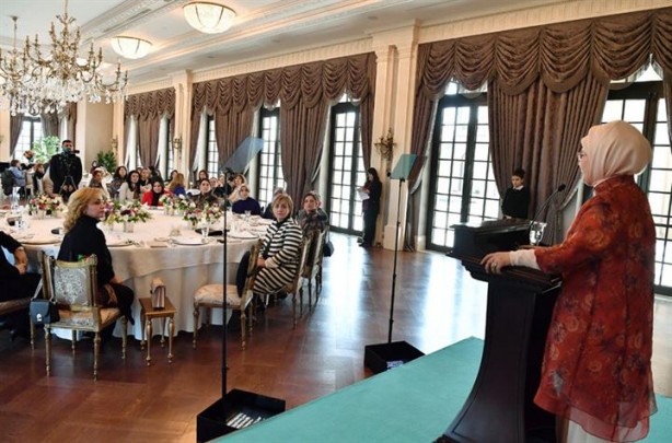 Foto - Emine Erdoğan'dan özel harekatçıların eşlerine yemek
