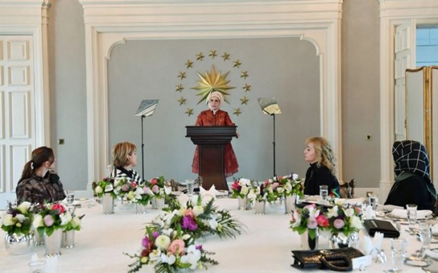 Foto - Emine Erdoğan'dan özel harekatçıların eşlerine yemek